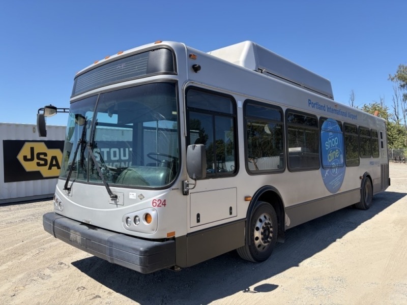 2011 Eldorado EZ-Rider II Shuttle Bus