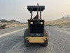 2001 Caterpillar CS433C Vibratory Roller - 4