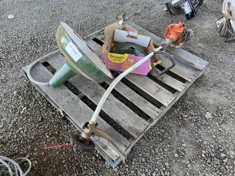 Echo String Trimmer & Light Fixtures