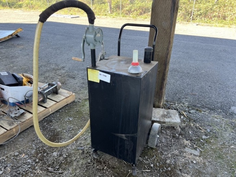 Fuel Caddy w/Manual Pump