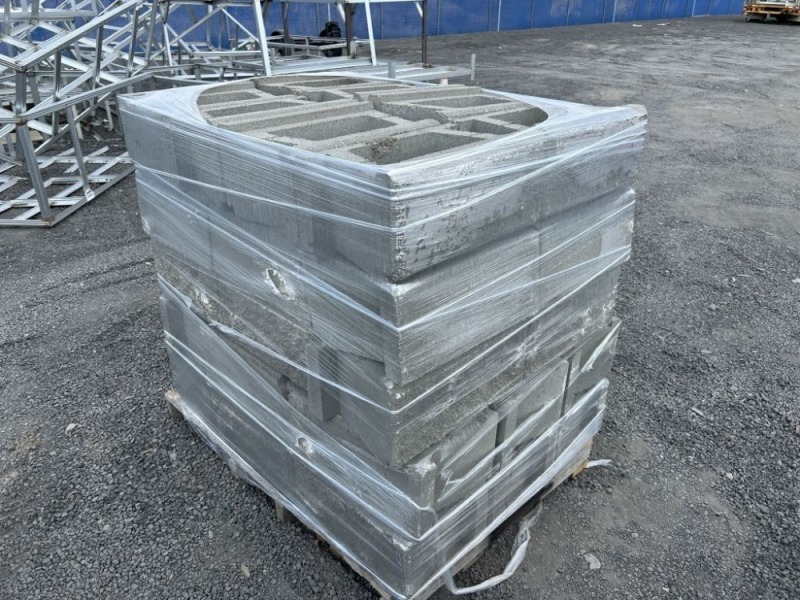 8" Hollow AB Concrete Blocks, Qty. 40