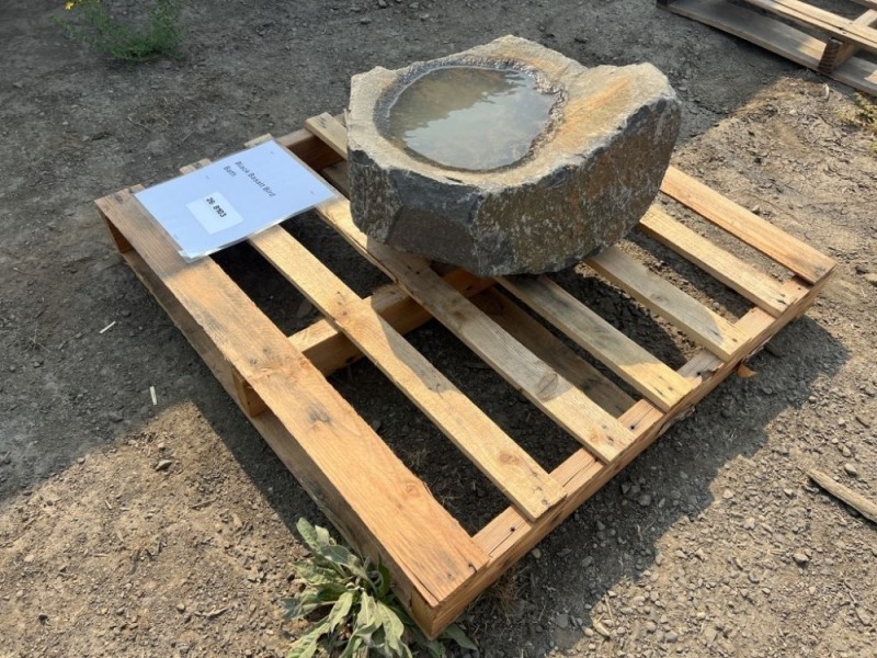 Black Basalt Bird Bath