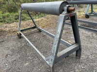 80" Roller Stand