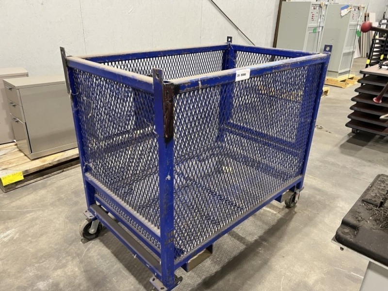 Enclosed Material Cart W/Fork Pockets