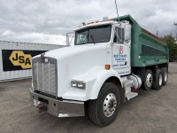 1991 Kenworth T800 Tri-Axle Dump Truck