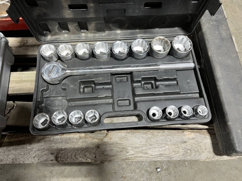 Torque Wrench & Jumbo Socket Set | J. Stout Auction