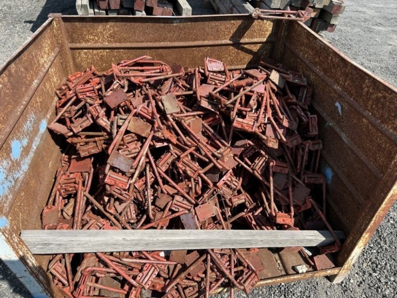 Ellis Wood Shoring Clamps