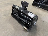 2026 Future 32" Tilting Muck Bucket