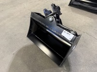 2026 Future 24" Tilting Muck Bucket