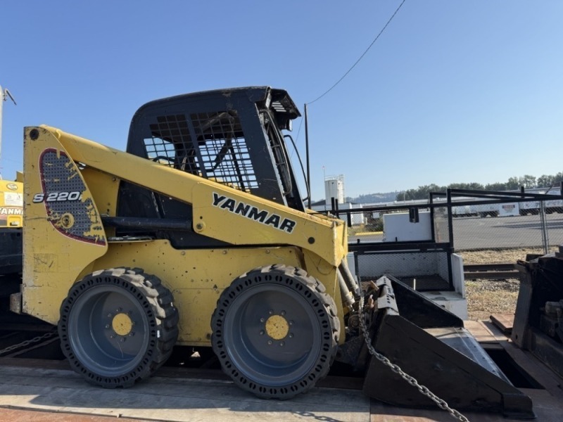 2012 Yanmar S220R Skidsteer Loader
