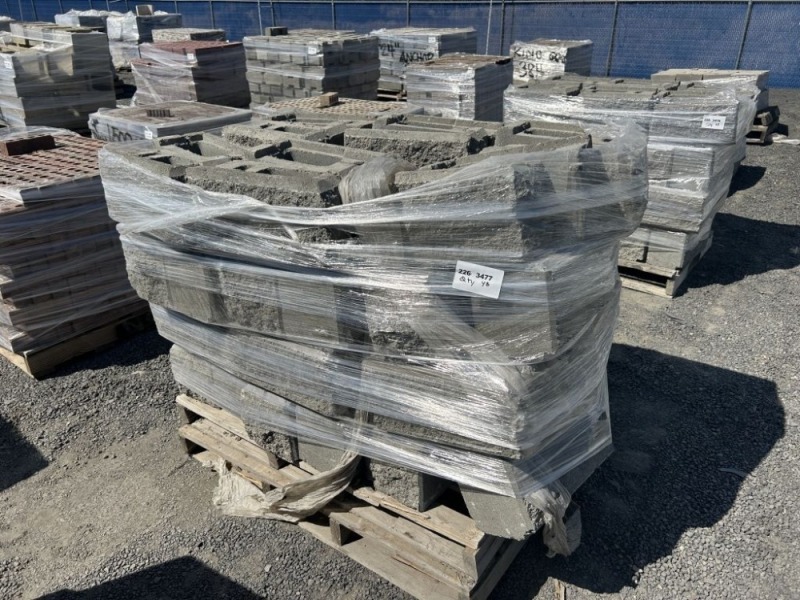 AB Corner Concrete Blocks, Qty. 48