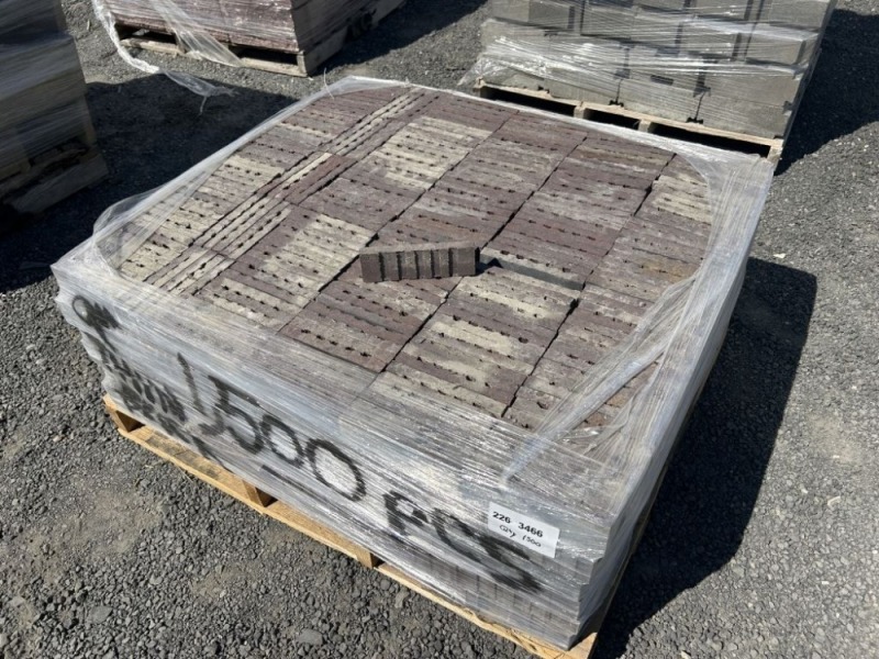 Interlocking Paver Bricks, Qty. 1500