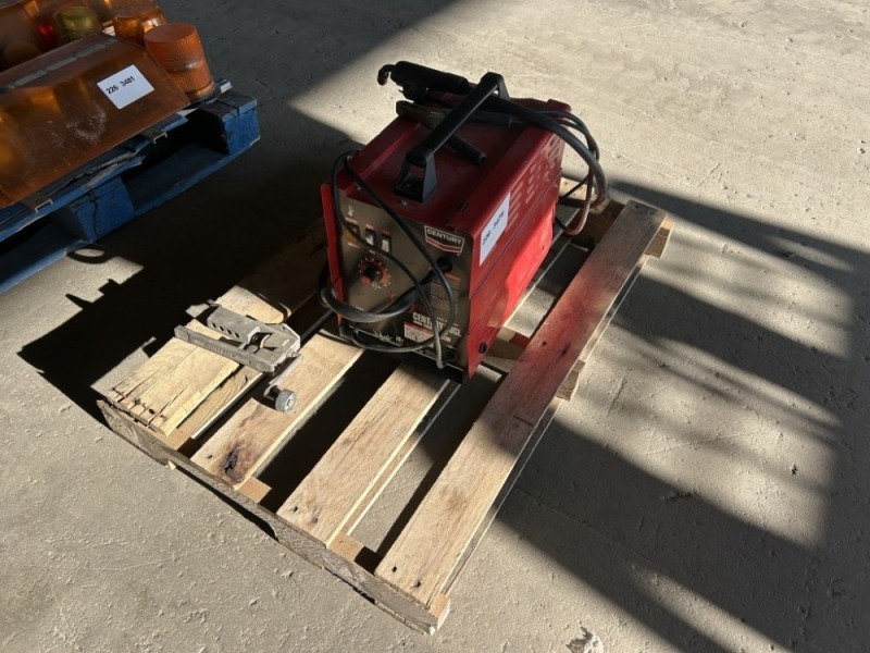 Century 90GL Wire Feeder