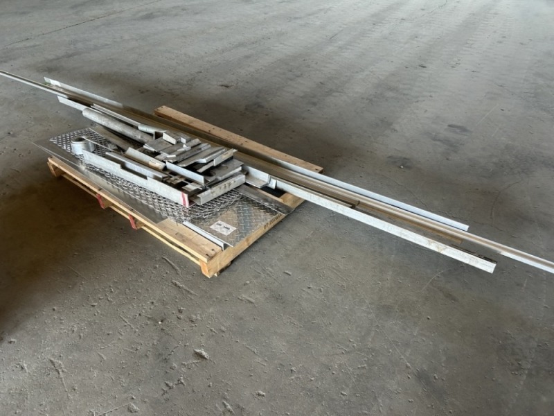 Aluminum Angles, Conduit & Plates
