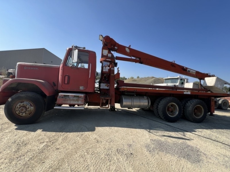 1979 GMC General T/A Bucket Truck