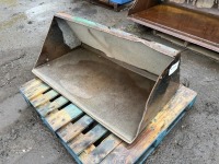 Toro 48" GP Bucket