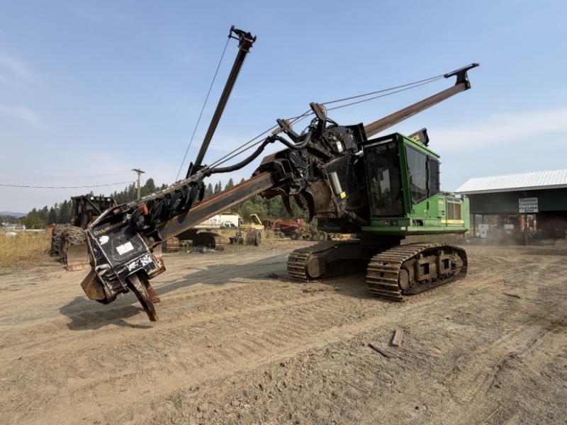 2011 John Deere 2454D Delimber w/Pierce PMD3348