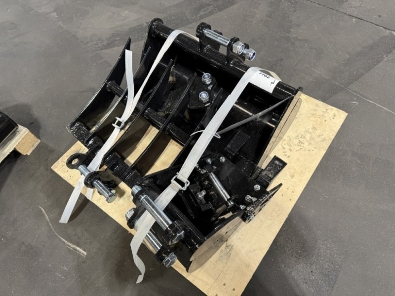 2026 AGT 5pc Mini Excavator Attachment Kit