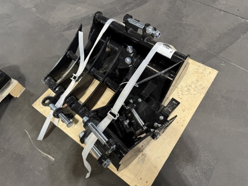 2026 AGT 5pc Mini Excavator Attachment Kit