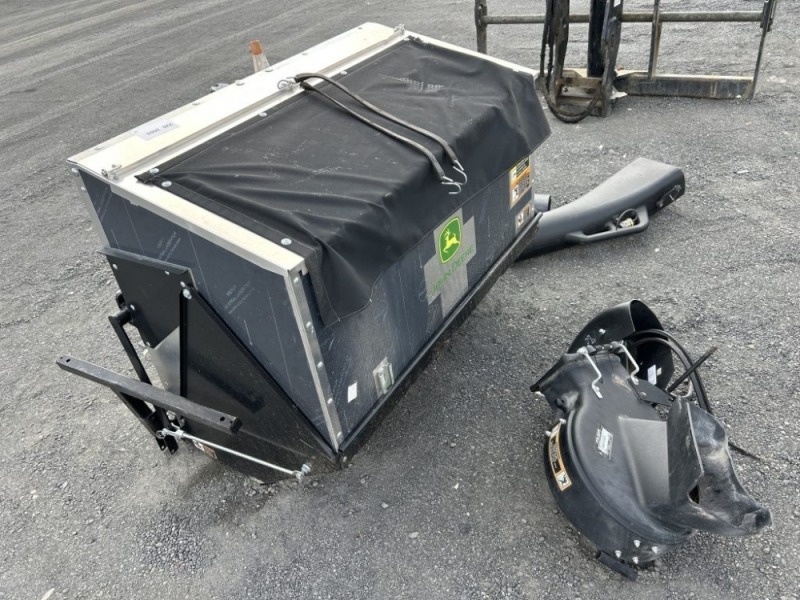 John Deere 700PF Rear Bagger System
