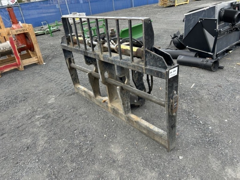 JCB 332/E5286 Swing Carriage Attachment