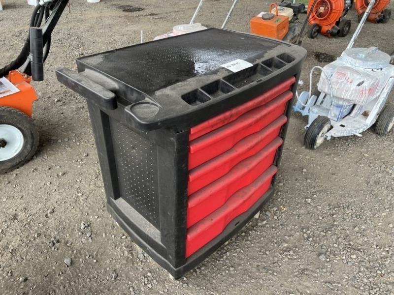 Rubbermaid TradeMaster Tool Utility Cart