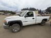 2005 GMC Sierra 2500 4X4 Pickup - 2