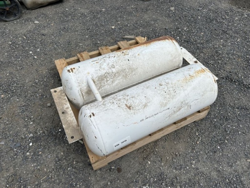 Dual Propane Tank Unit