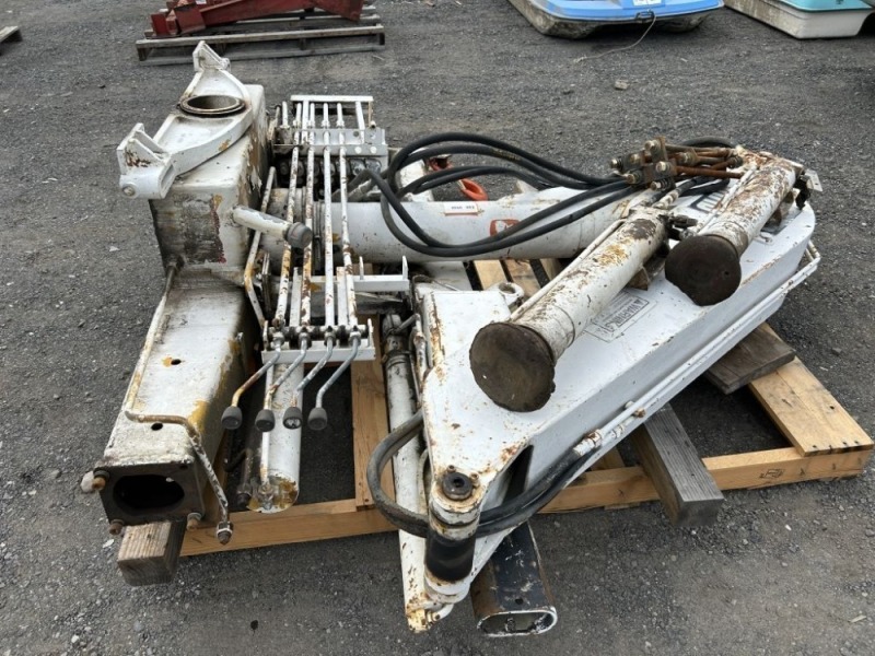 Hiab Knuckle Boom Crane