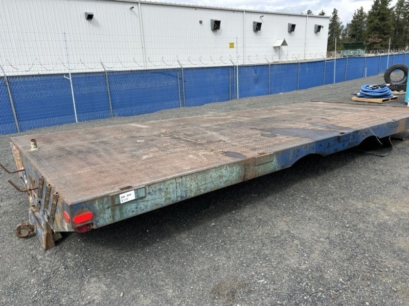 20' T/A Metal Flatbed