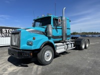 2012 Western Star 4900 T/A Sleeper Truck