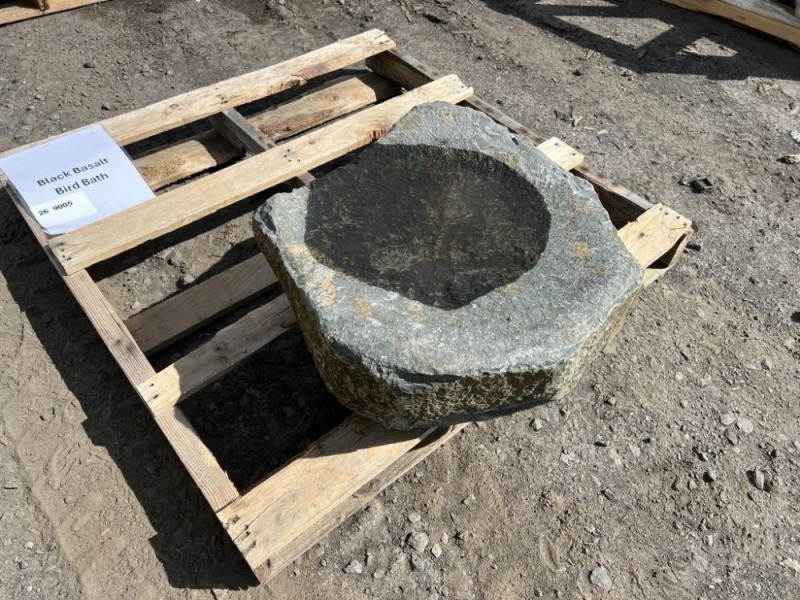 Black Basalt Bird Bath