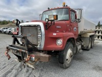 1988 Ford L9000 T/A Water Truck
