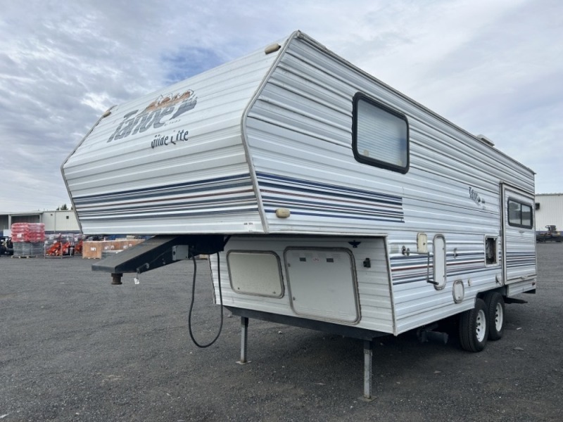 1999 Tahoe Glide Lite 5th Wheel RV Trailer