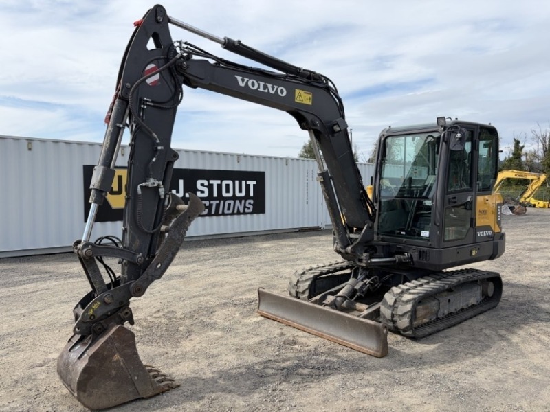 2021 Volvo EC60E Mini Hydraulic Excavator