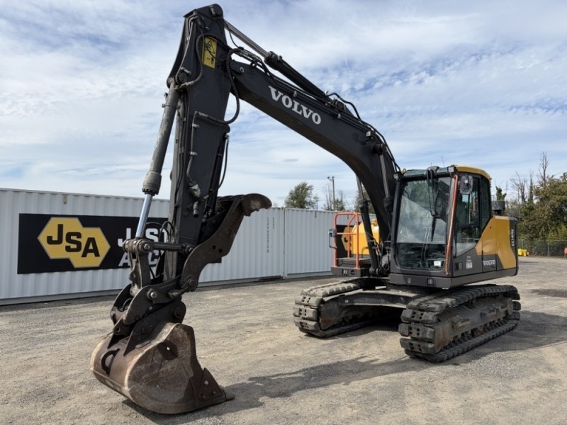 2020 Volvo EC140EL Hydraulic Excavator