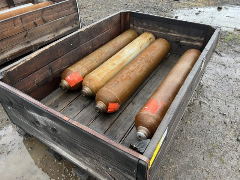Gas Cylinders, Qty. 4