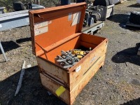 Job Box & Metal Fuel Cans
