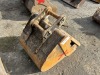 22" Dig Bucket W/Cutting Edge - 3