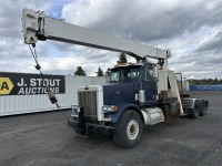 2001 Peterbilt 357 T/A Crane Truck