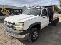 2005 Chevrolet Silverado 3500 Flatbed Truck