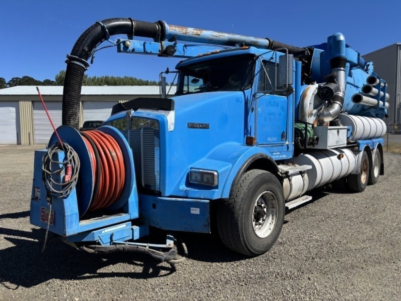1994 Kenworth T802 Vactor 2115 T/A Vacuum Truck
