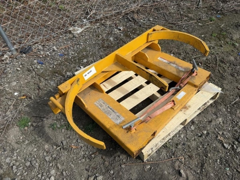 Vestil Drum Grab Forklift Attachment