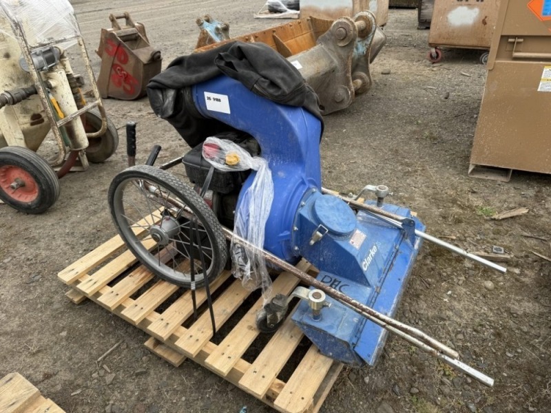 Clarke Alto Litter Vacuum