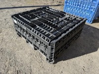 Collapsible Bulk Container