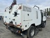 2010 Schwarze A7000 Sweeper Truck - 5