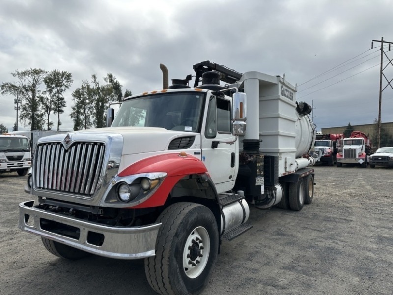 2009 International 7600 Guzzler Vacuum Truck