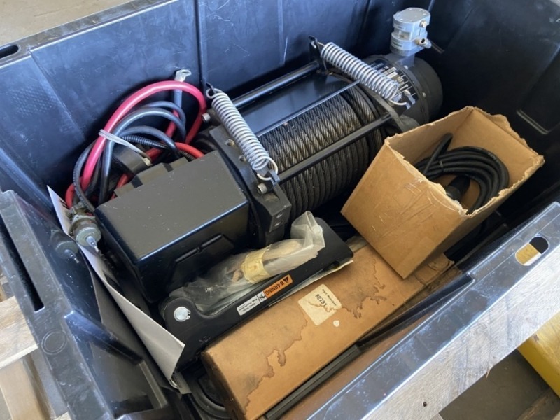 Warn Industrial Series G2 18,000lb Winch
