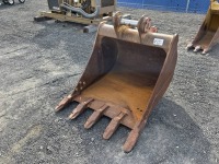 Caterpillar 38" Dig Bucket