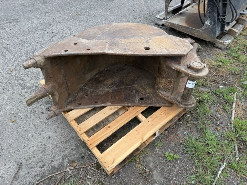 24" Dig Bucket